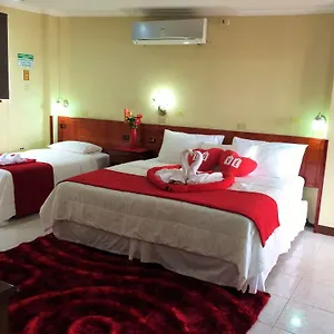 3* Hotel Algarrobos